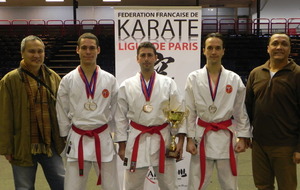 L'équipe masculine kata, Vice Championne de Paris en 2015